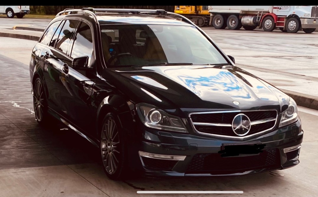 2012 Mercedes-Benz C63 AMG