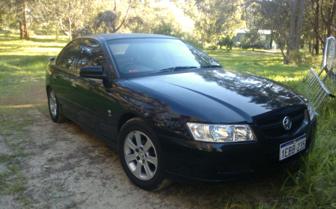 2006 Holden COMMODORE