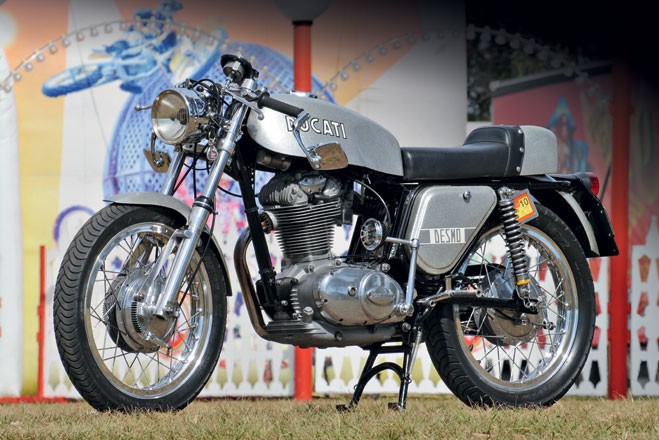 1971 Ducati 450 Desmo