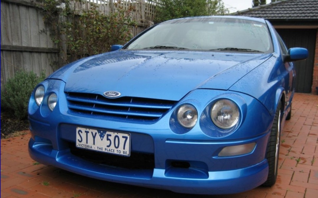 2002 Ford Falcon XR8 Pursuit 250