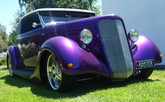 1935 Ford Roadster