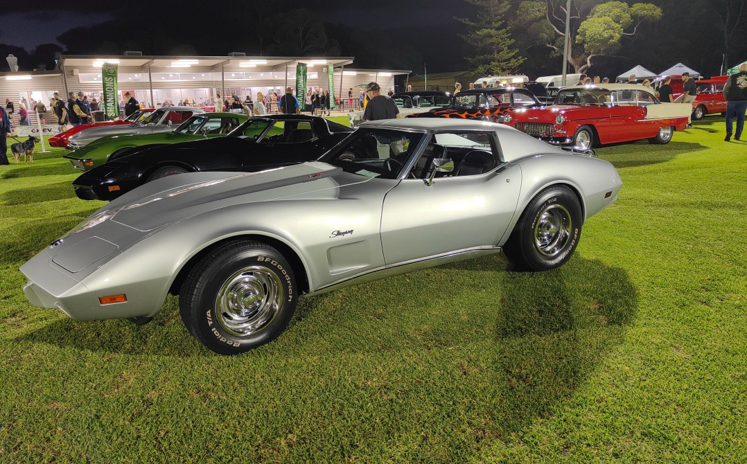 1975 Chevrolet Corvette stingray