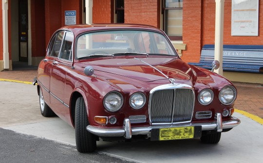 1967 Jaguar 420