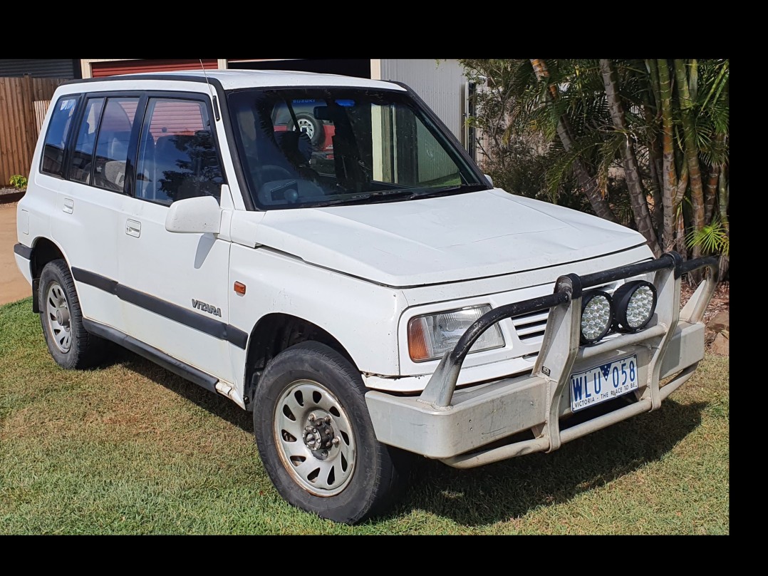 1993 Suzuki Vitara JLX