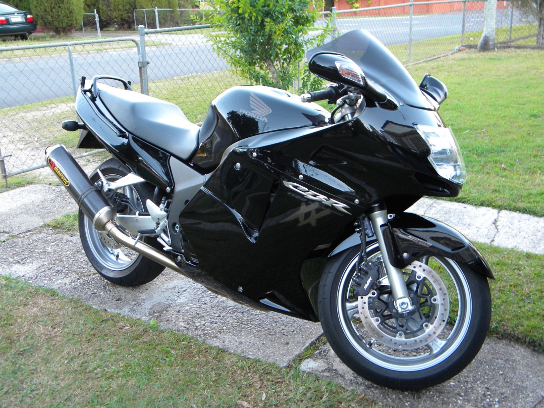 2005 Honda 1137cc CBR1100XX (SUPER BLACKBIRD)