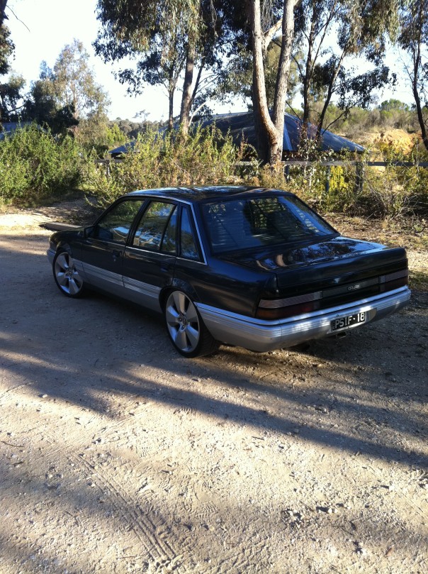 1988 Holden vl calais