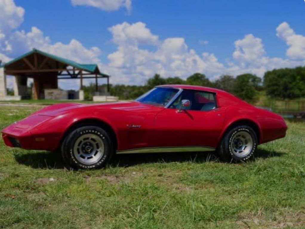 1976 Chevrolet CORVETTE STINGRAY