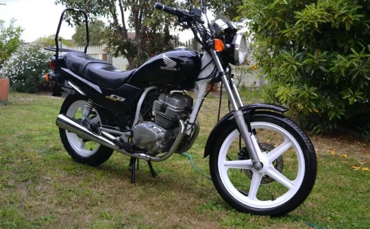 2001 Honda CB250
