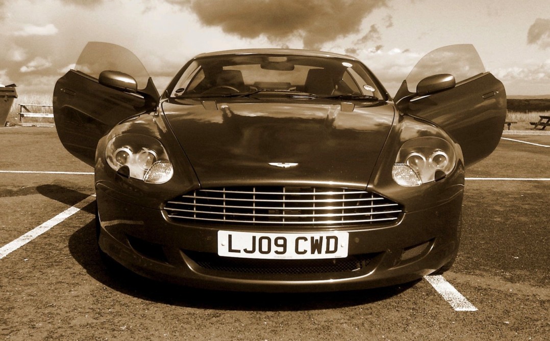 2009 Aston Martin DB9