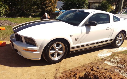 2008 Ford 45 year Mustang