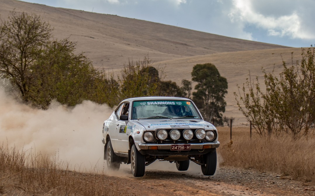 1976 Toyota Corolla TE37 Replica