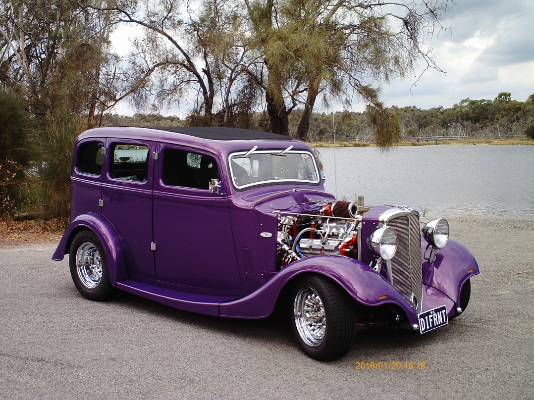 1933 Standard 12