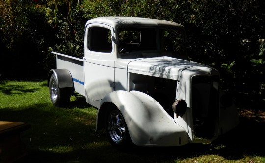 1945 Morris LC3