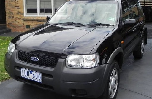 2005 Ford ESCAPE XLS