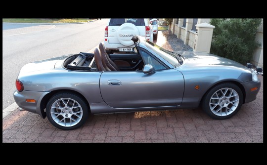 2002 Mazda MX-5 Titanium