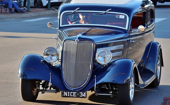 1934 Ford Tudor