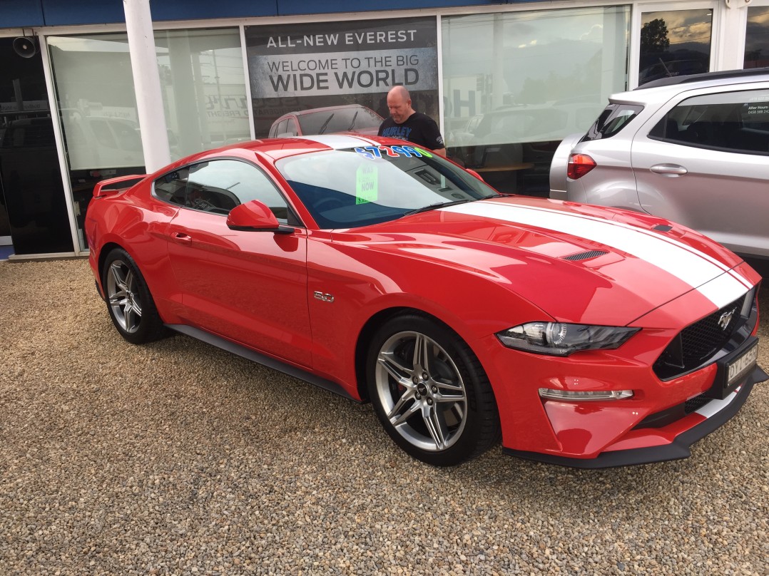 2018 Ford MUSTANG