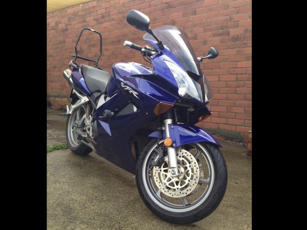 2004 Honda 781cc VFR800F (VFR800Fi)