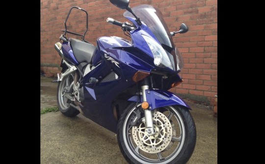 2004 Honda 781cc VFR800F (VFR800Fi)