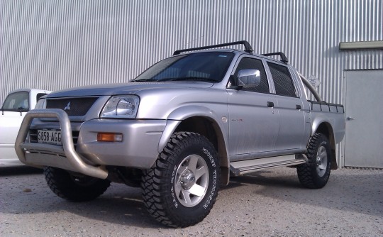 2005 Mitsubishi TRITON (4x4)