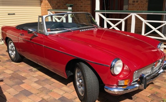 1966 MG B