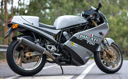 1988 Ducati 748cc 750 SPORT