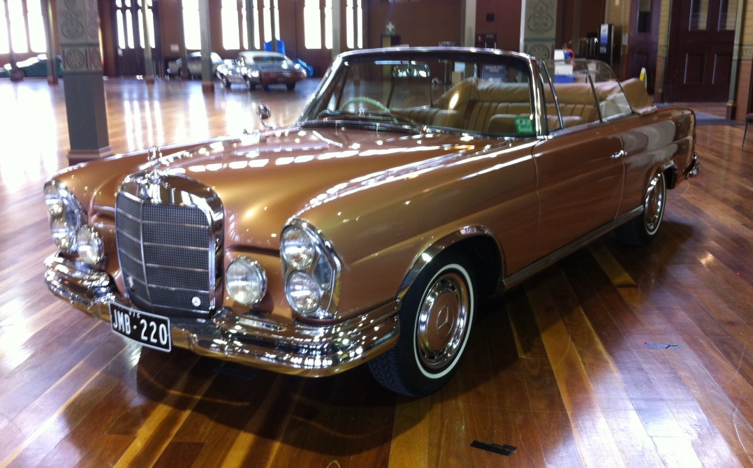 1963 Mercedes-Benz 220 SE