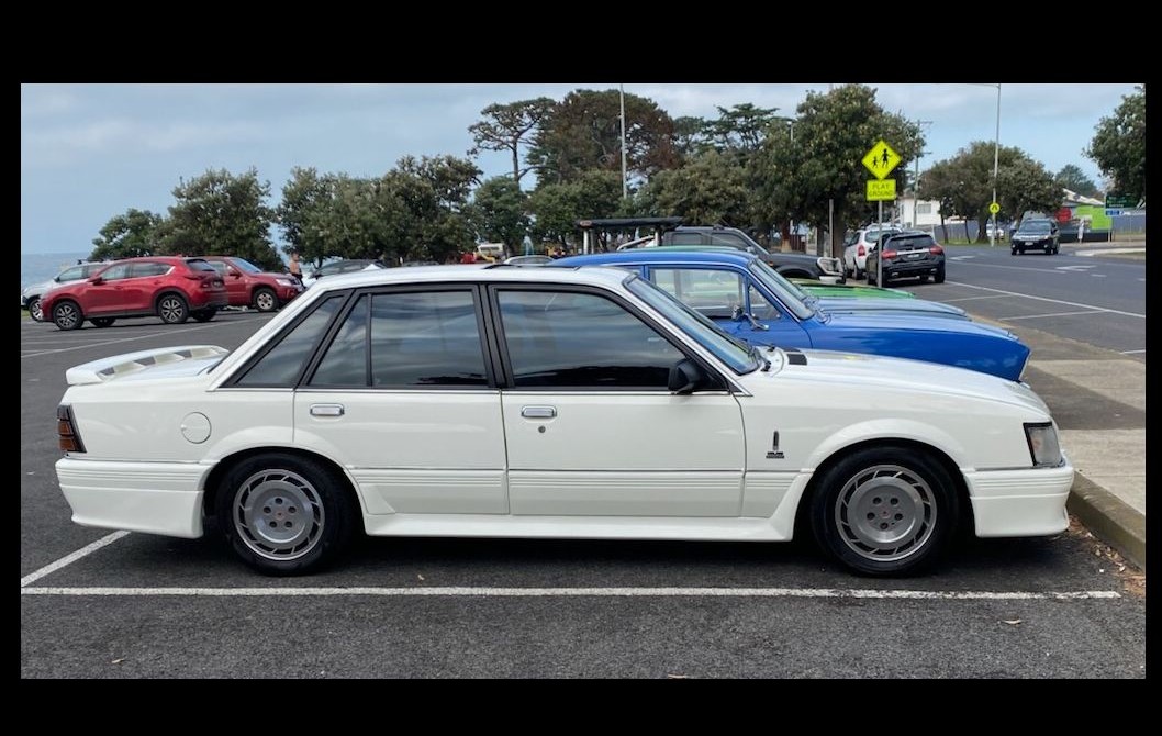 1985 Holden Dealer Team VK Calais Director