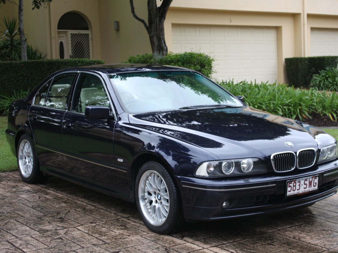 2003 BMW 540i EXECUTIVE