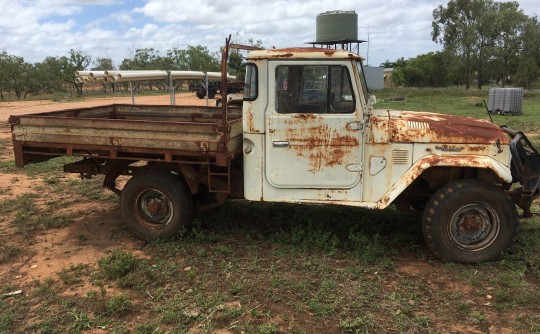 1983 Toyota LANDCRUISER (4x4) 3 SEAT