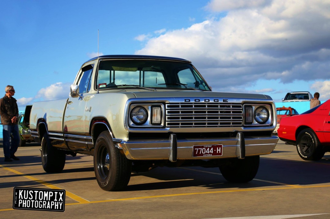 1977 Dodge D100 Adventurer SE
