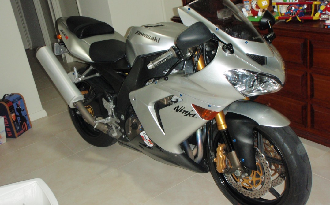 2006 Kawasaki ZX10R
