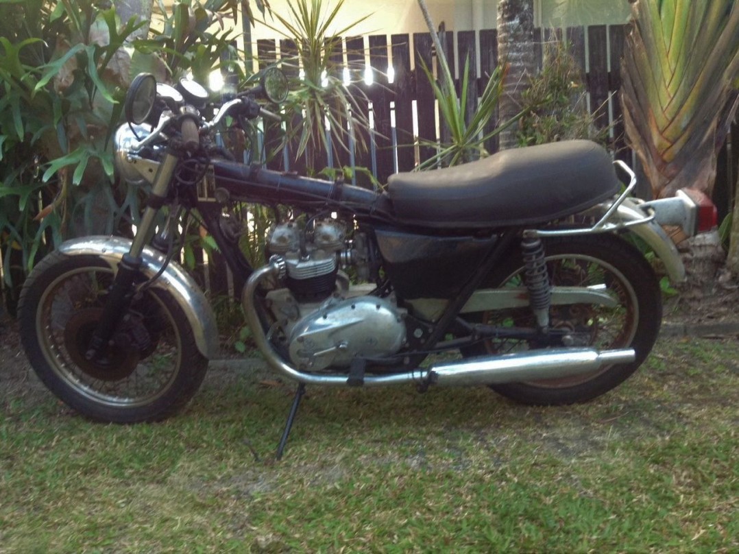 1985 Triumph 744cc T140 BONNEVILLE