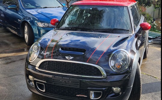 2011 Mini R 56