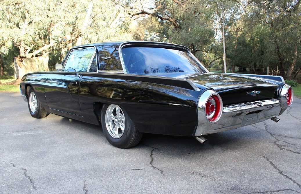 1963 Ford Thunderbird