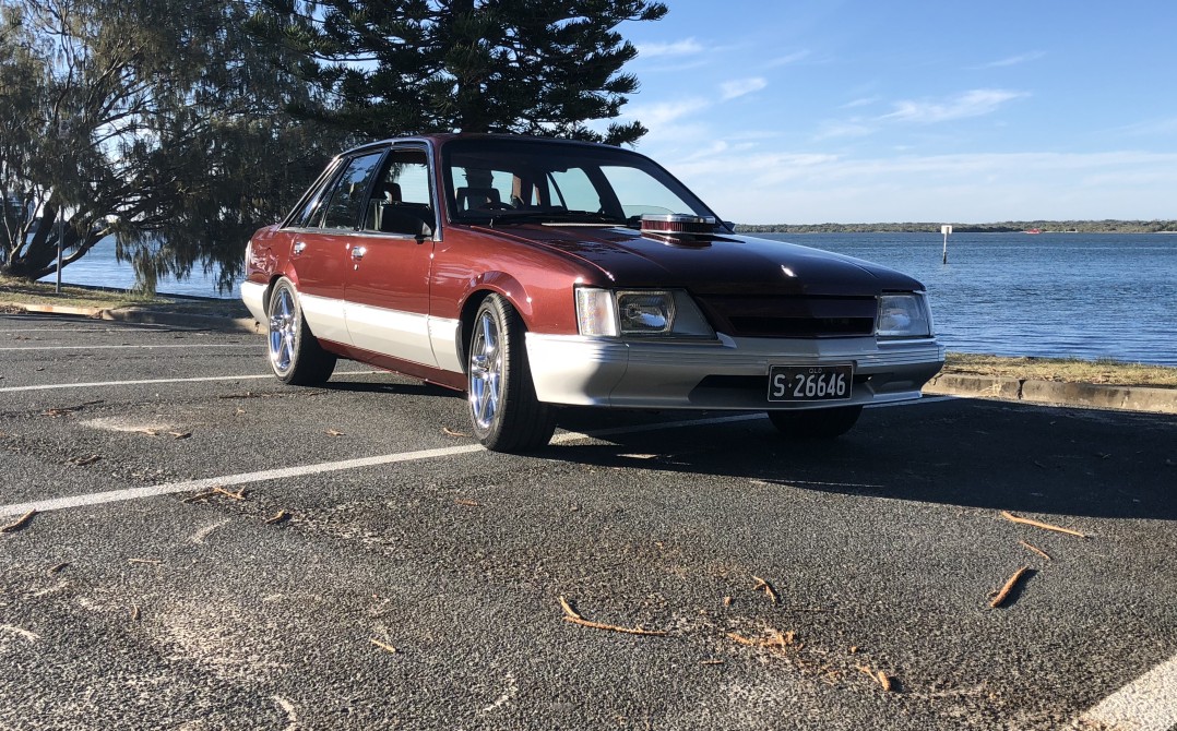 1984 Holden Vk calais