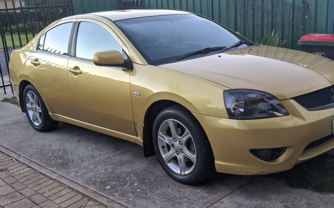 2007 Mitsubishi 380 DB VR-X