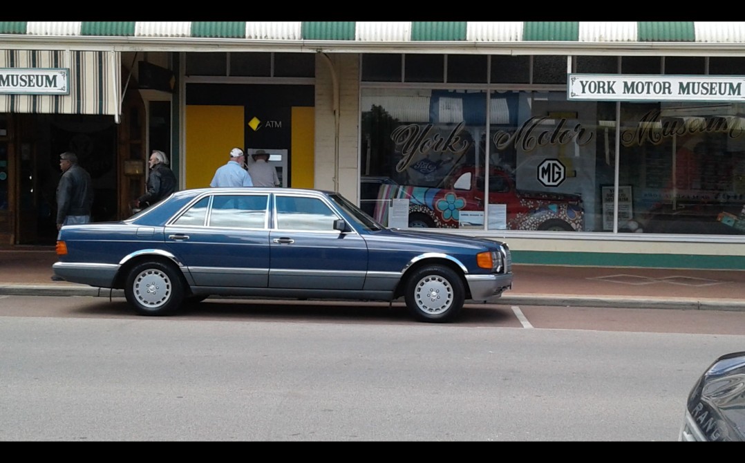 1988 Mercedes-Benz W126 420 SEL