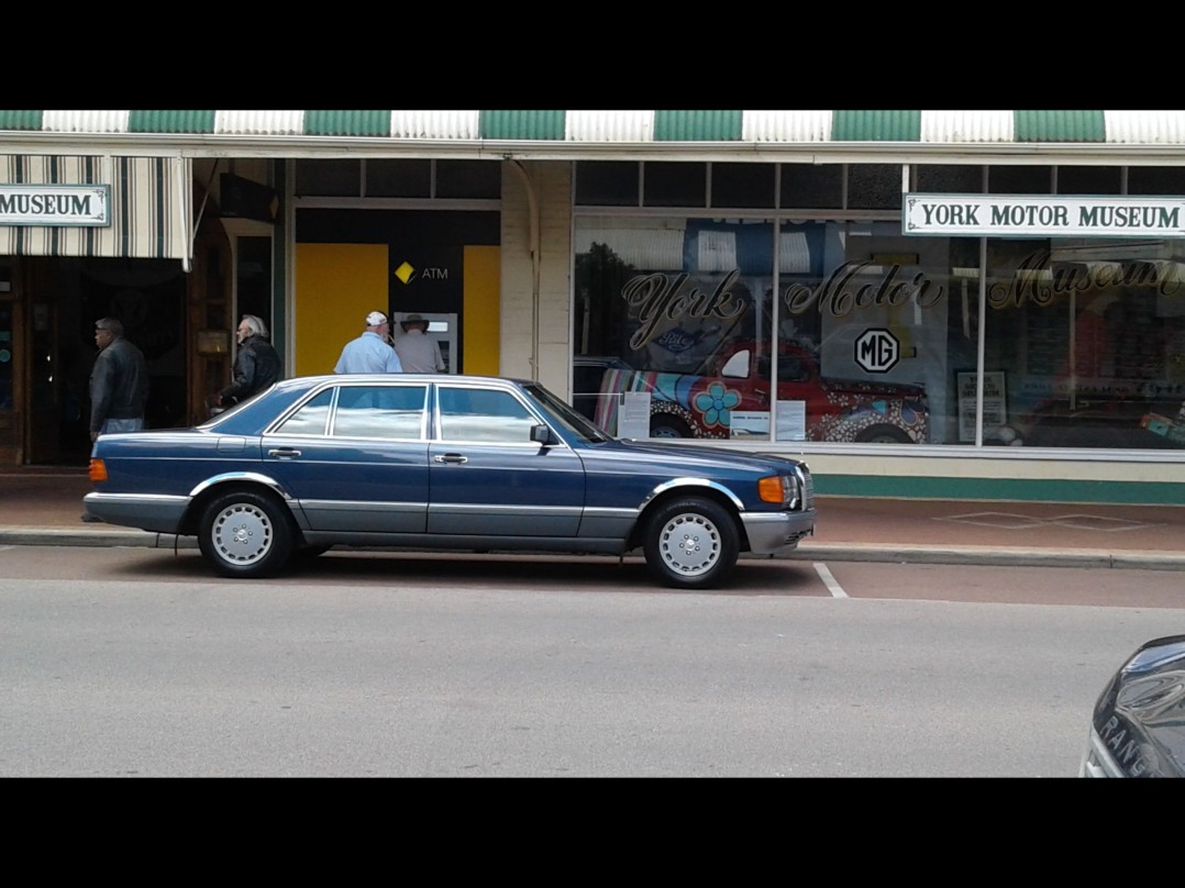 1988 Mercedes-Benz W126 420 SEL