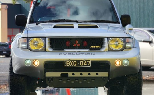 1997 Mitsubishi Pajero evolution