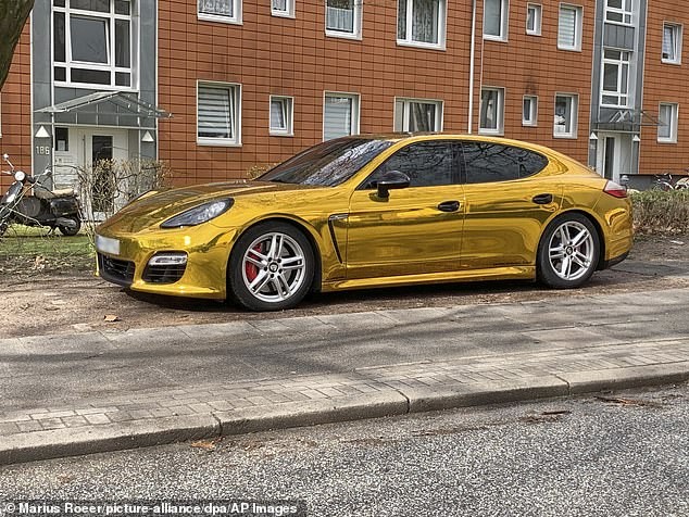 Goldfinger's Porsche Panamera: that's a wrap!