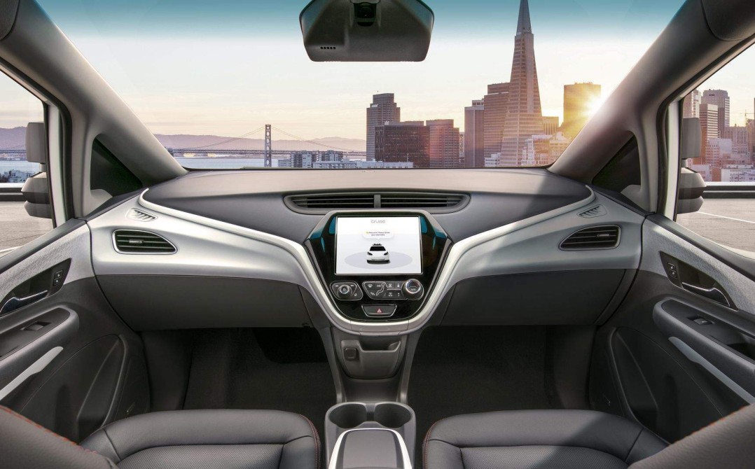 Look – no steering wheel! Well, not just yet
