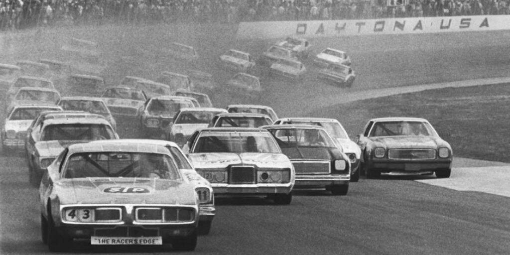 NASCAR 1970s style: best darn see-dan racin' in the world!