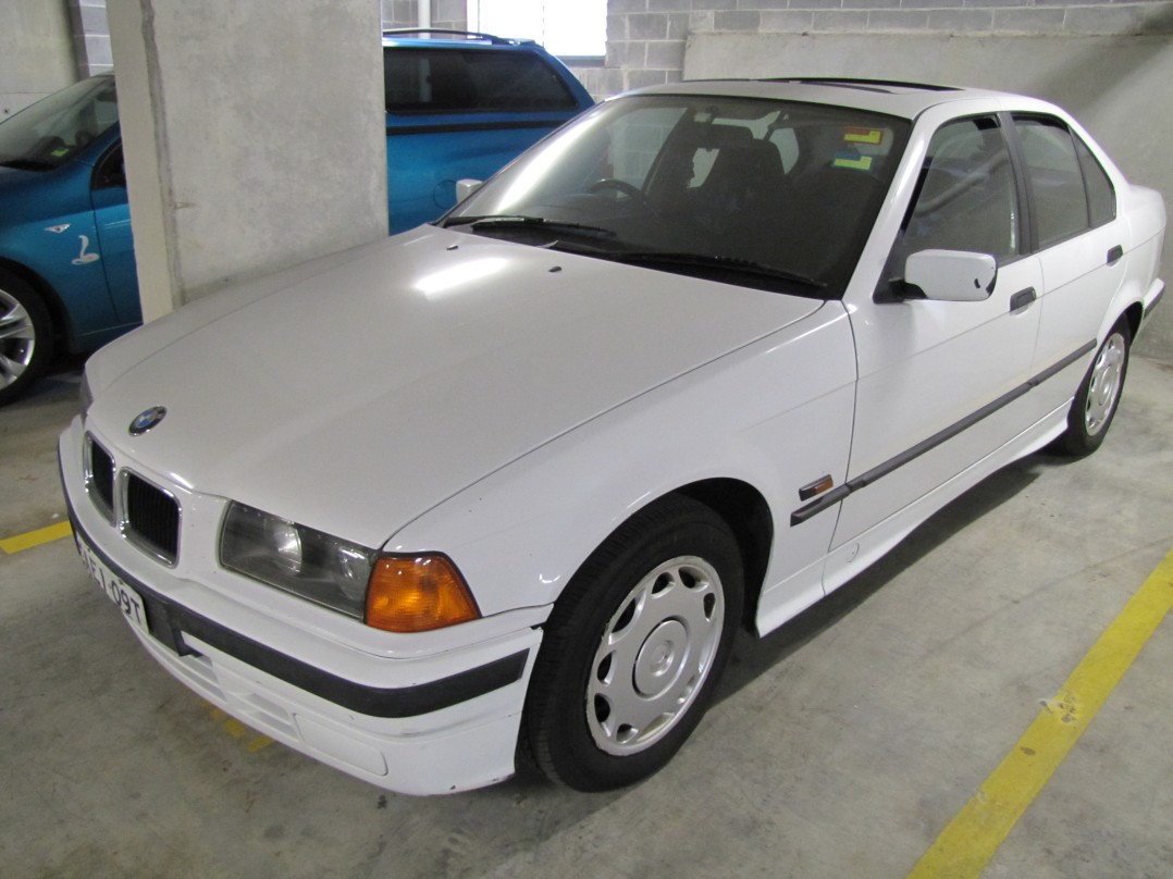 1995 BMW 315
