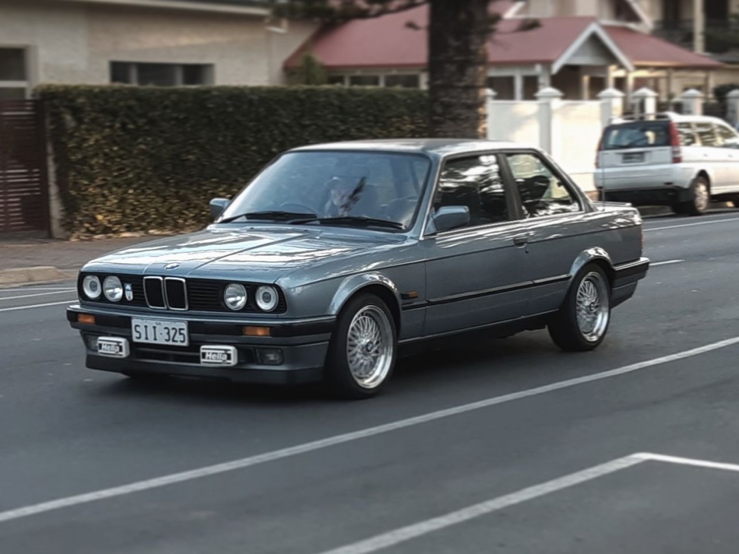 1998 BMW E30 325i