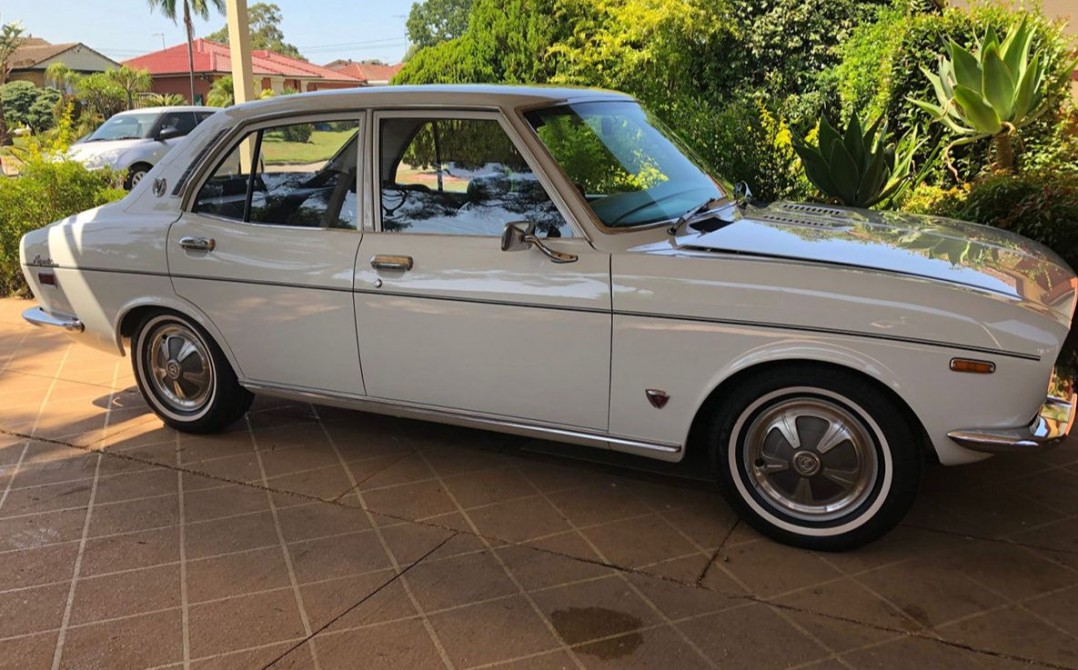 1971 Mazda CAPELLA RX2 SUPER DELUXE