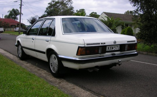 1993 Holden COMMODORE SLE