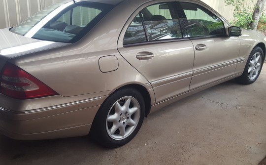 2002 Mercedes-Benz C240 ELEGANCE