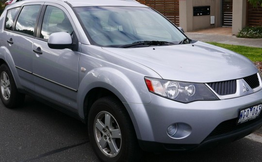 2008 Mitsubishi OUTLANDER ACTIV (5 SEAT)