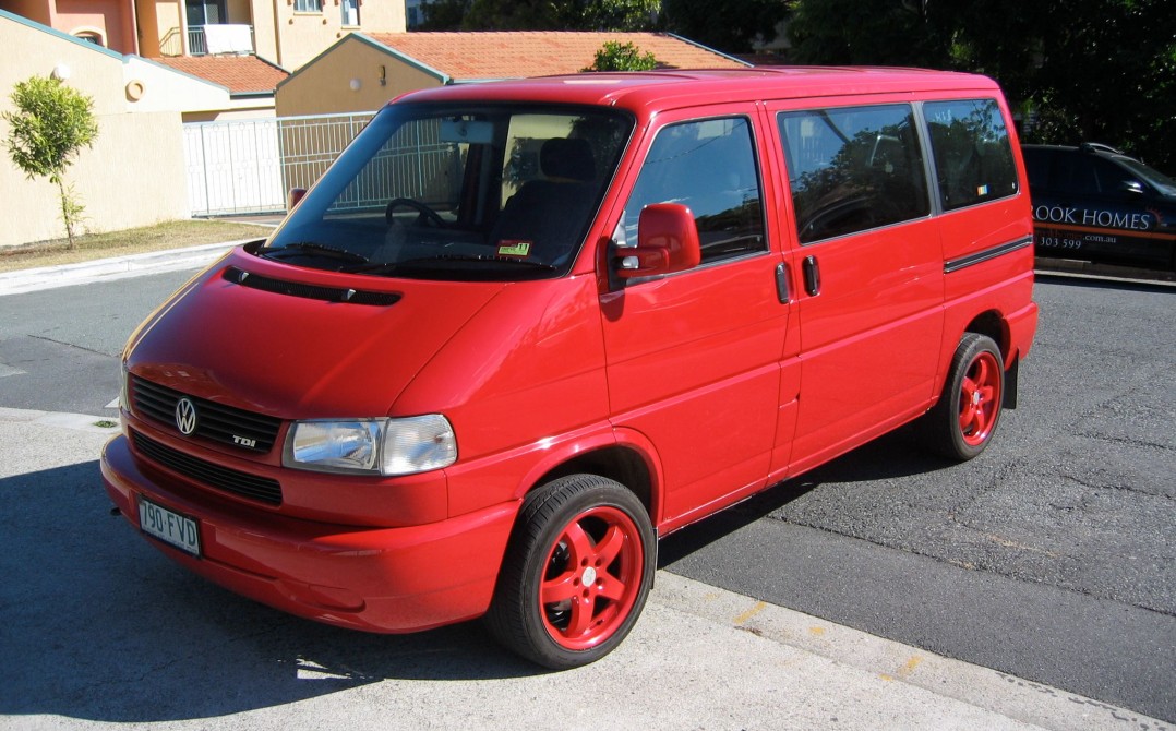 2000 Volkswagen CARAVELLE